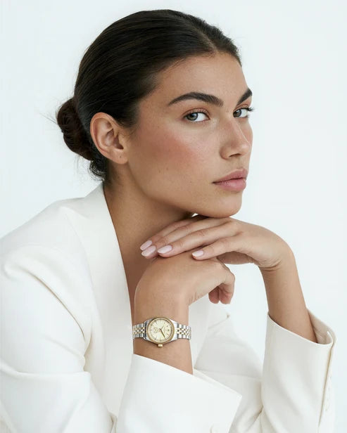 Royale 28 Watch