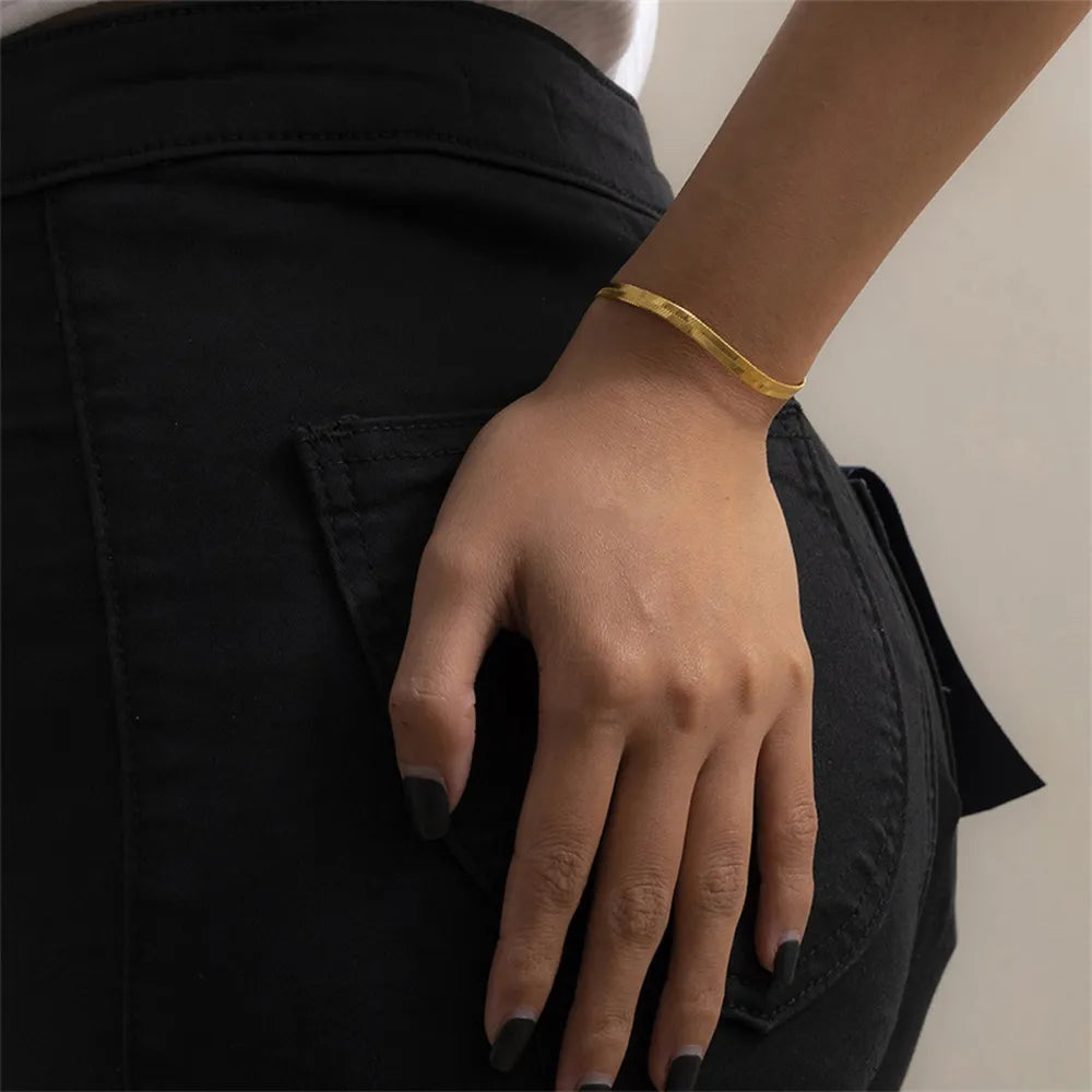 Chelsea Herringbone Bracelet