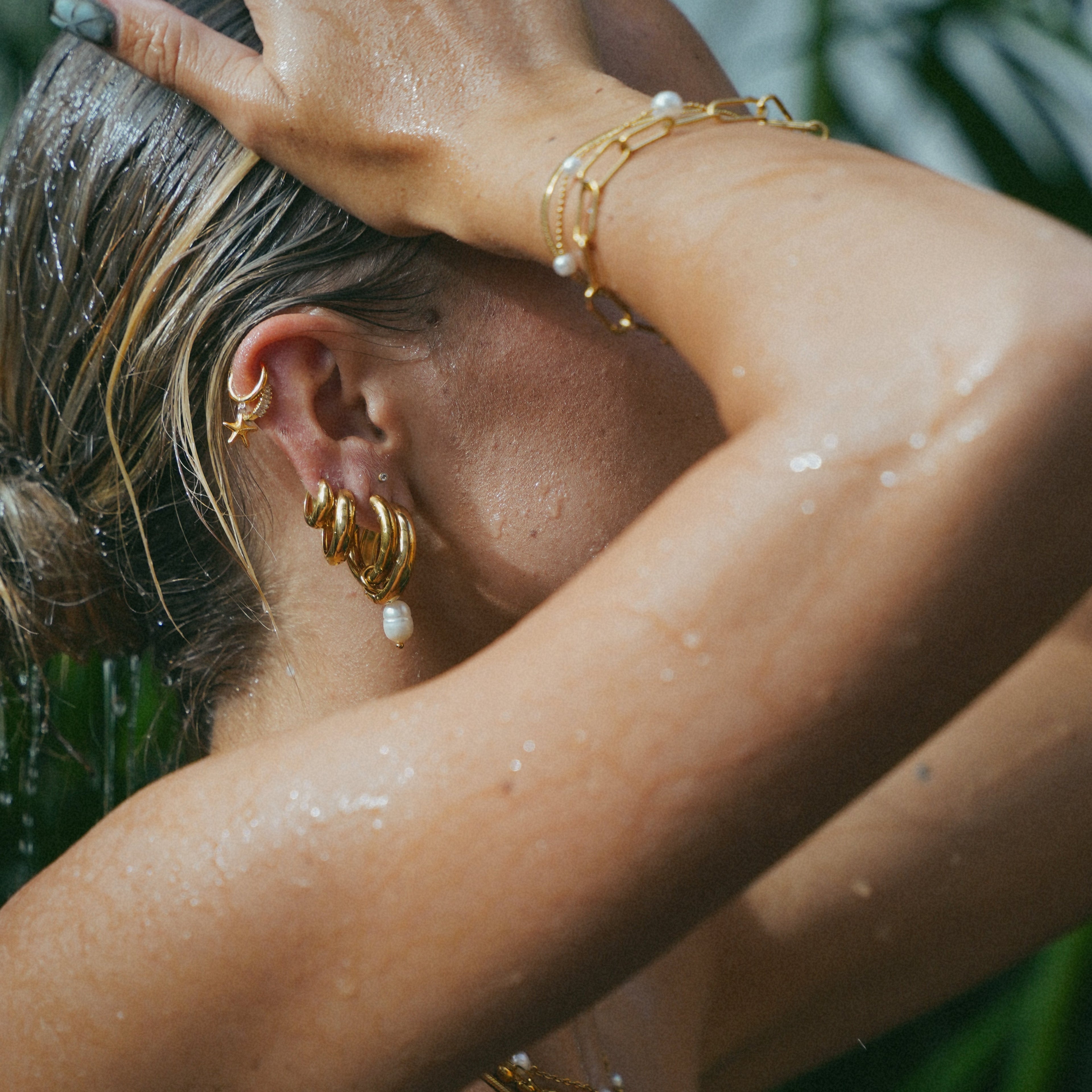 Amara Hoop Earrings